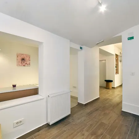 Ban Jelacic Apartment Zagreb Exterior foto